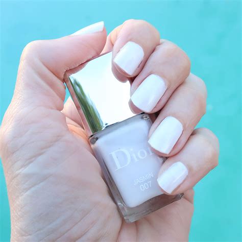 dior summer 2021 nail polish|Dior vernis pink top coat.